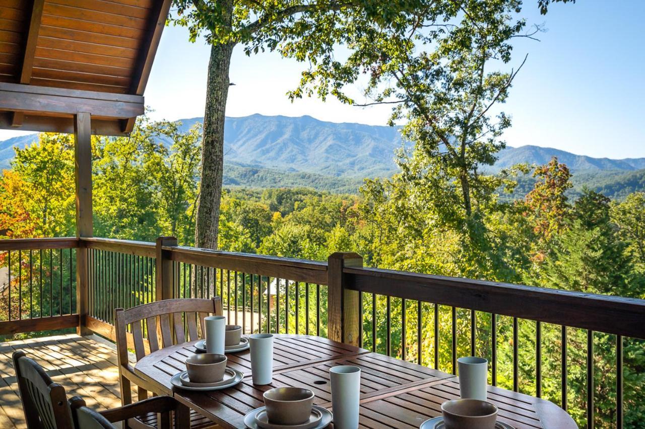 Another Day In Bearadise By Stony Brook Cabins Гетлинбург Екстериор снимка